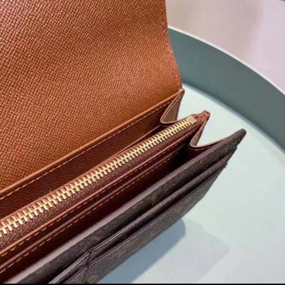 LV Wallet Monogram - Picture 8 of 8